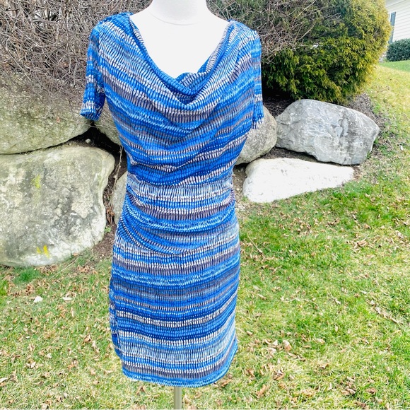 ZERO Geometric Print Dress - Picture 4 of 16